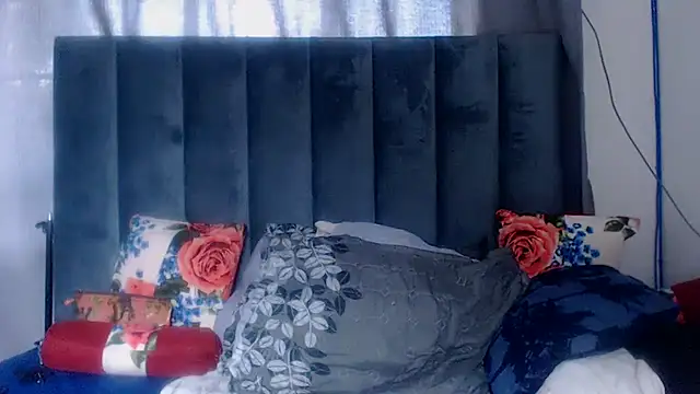 BustyWendyXXX47 online show from 01/08/26, 04:13