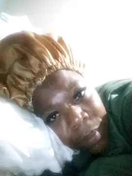 Snapshot of BustyWendyXXX47 chatting on 09/28/25, 05:42 BustyWendyXXX47 online show from 09/28/25, 05:42
