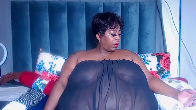 BustyWendyXXX47 online show from 12/04/25, 11:37