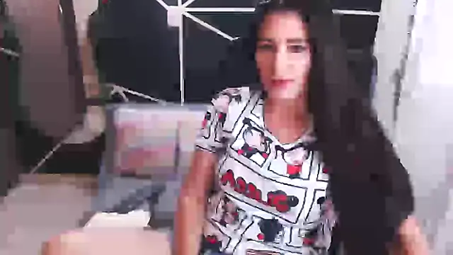 LUCY LI online show from 01/23/25, 06:03