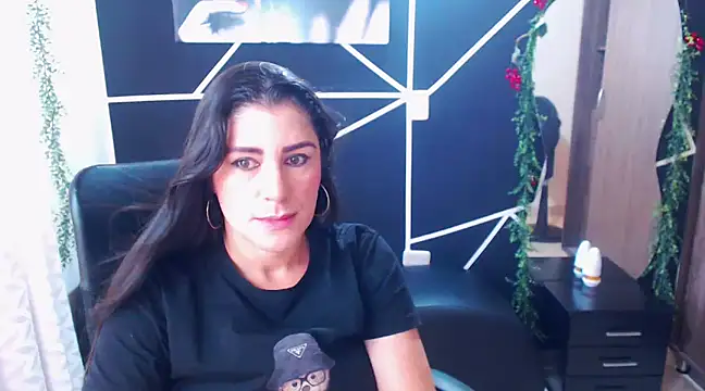 LUCY LI online show from 03/09/25, 01:37