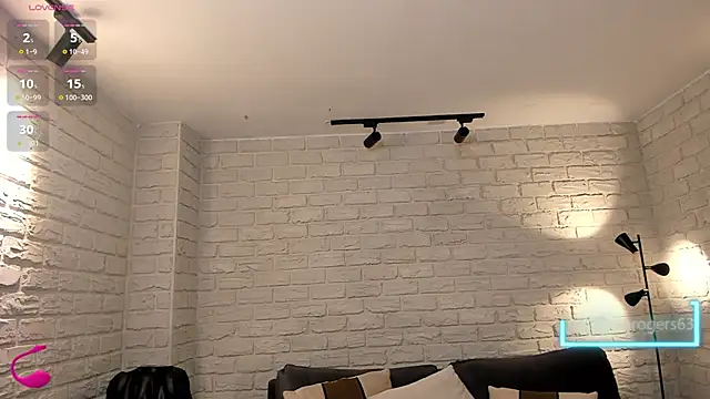 AllisonRogersX online show from 06/30/26, 10:37