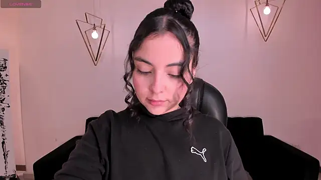 AllisonRogersX online show from 09/18/25, 03:31