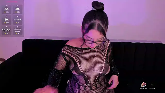 AllisonRogersX online show from 10/07/25, 03:18