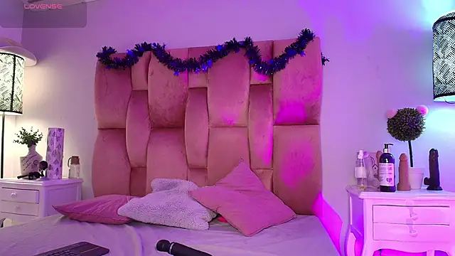 SweetBonniie online show from 11/03/25, 12:42