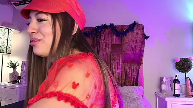 SweetBonniie online show from 10/31/25, 02:13