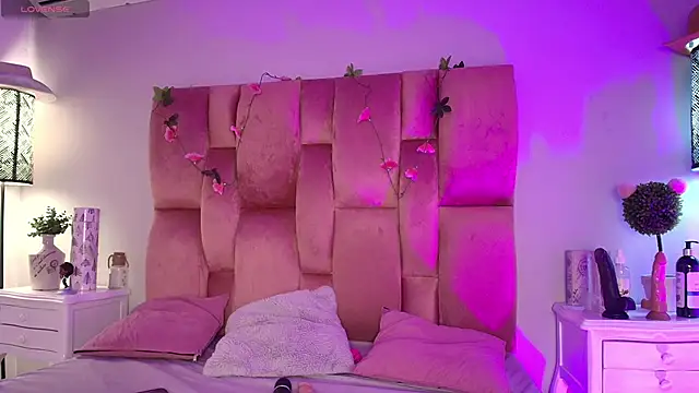 SweetBonniie online show from 10/24/25, 11:53