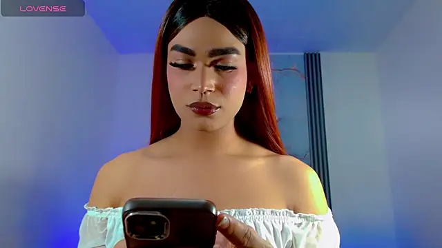 Hellen moons   online show from 03/18/25, 07:22