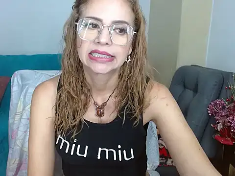  melisaa  online show from 12/01/25, 07:59