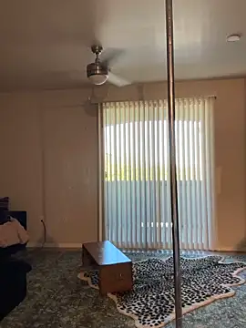 Snapshot of afavoredangel chatting on 03/26/26, 03:54 afavoredangel online show from 03/26/26, 03:54