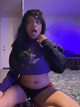 Snapshot of afavoredangel chatting on 02/08/26, 05:38 afavoredangel online show from 02/08/26, 05:38