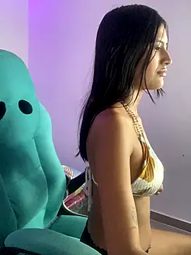  18 laura online show from 12/07/24, 03:20