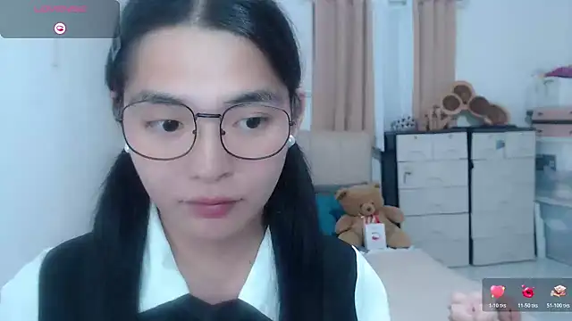 Snapshot of zhaviahale21 chatting on 07/28/26, 12:59 zhaviahale21 online show from 07/28/26, 12:59