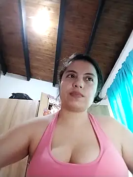 lisseth online show from 04/28/26, 07:18