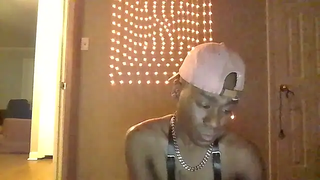 PETER-RABIT online show from 12/12/24, 11:36