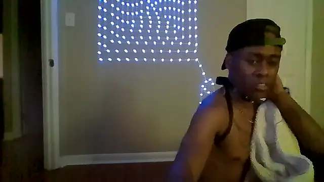 PETER-RABIT online show from 12/29/24, 11:18