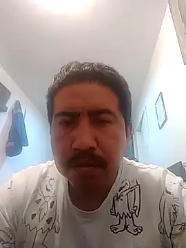 Snapshot of Loco1407 chatting on 11/01/25, 05:47 Loco1407 online show from 11/01/25, 05:47