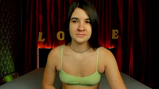  Polly Love  online show from 02/24/26, 06:58