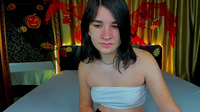  Polly Love  online show from 11/01/25, 07:02