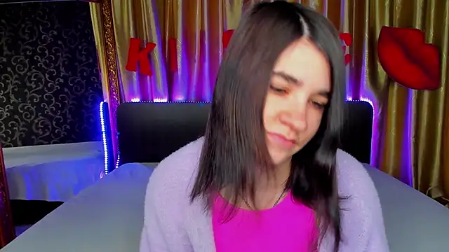  Polly Love  online show from 02/08/26, 07:06