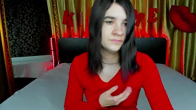  Polly Love  online show from 03/01/26, 06:57