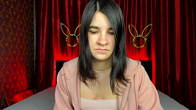  Polly Love  online show from 04/11/26, 05:48