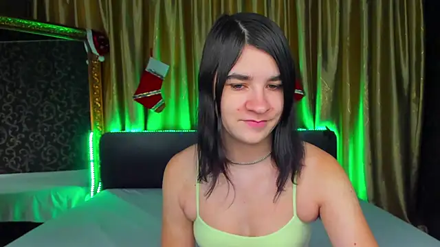  Polly Love  online show from 01/08/26, 07:14