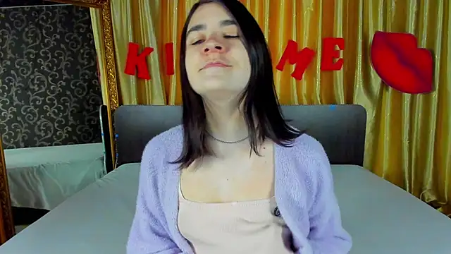  Polly Love  online show from 02/13/26, 07:19