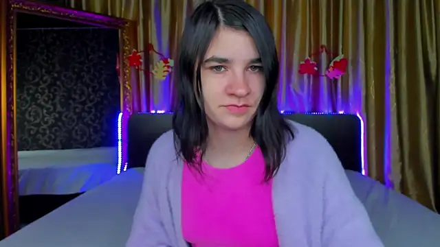  Polly Love  online show from 11/26/25, 07:19