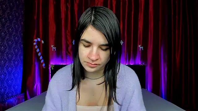  Polly Love  online show from 02/03/26, 07:57