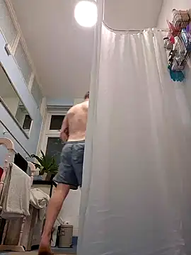 Snapshot of 420_DanTheMan chatting on 01/13/25, 09:42 420 DanTheMan online show from 01/13/25, 09:42