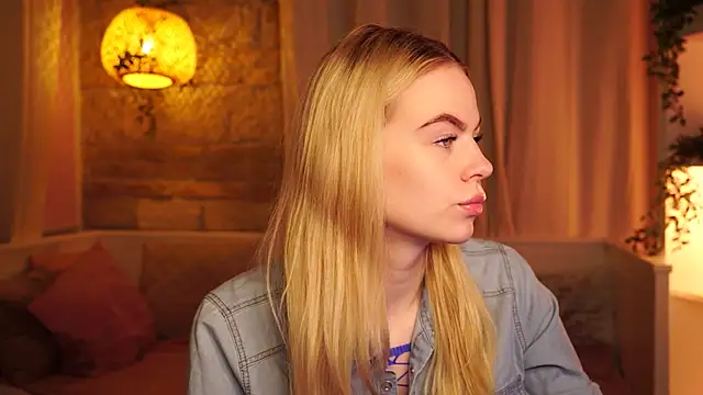 sn0w barbie online show from 10/28/25, 09:30