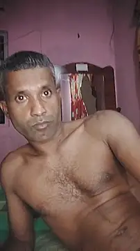 Snapshot of touldad chatting on 12/14/25, 07:08 touldad online show from 12/14/25, 07:08