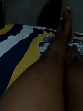 Snapshot of touldad chatting on 10/07/25, 11:17 touldad online show from 10/07/25, 11:17