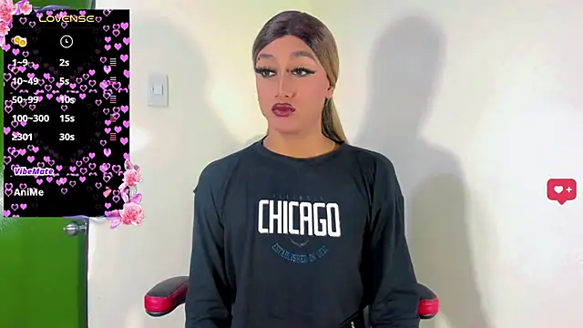 Snapshot of Sabrina_gil_ chatting on 12/26/24, 07:38 Sabrina gil online show from 12/26/24, 07:38