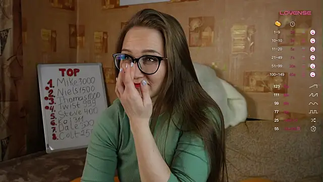 Miatiny online show from 03/08/25, 12:41