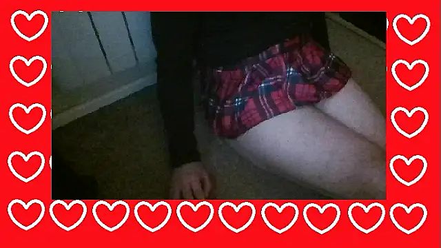 Snapshot of AshWinter chatting on 02/07/25, 08:10 AshWinter online show from 02/07/25, 08:10