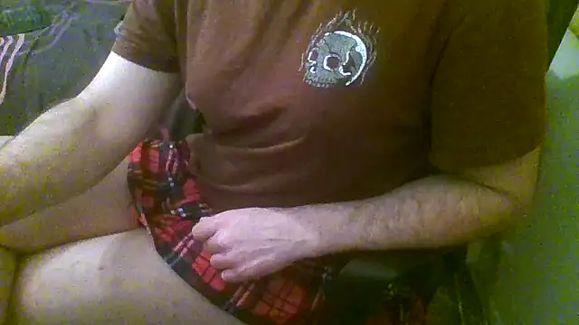 Snapshot of AshWinter chatting on 12/11/24, 09:34 AshWinter online show from 12/11/24, 09:34