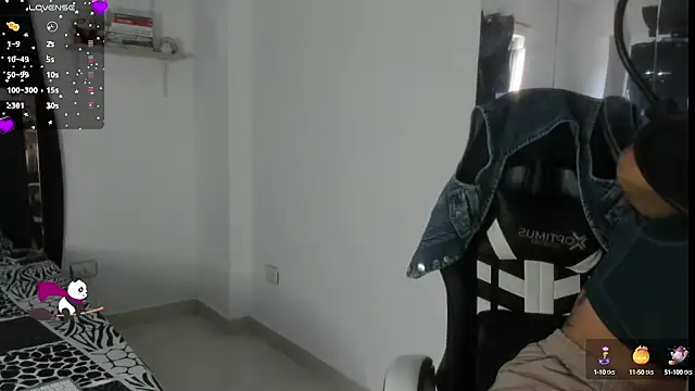 Moon Sammy online show from 10/17/25, 01:13