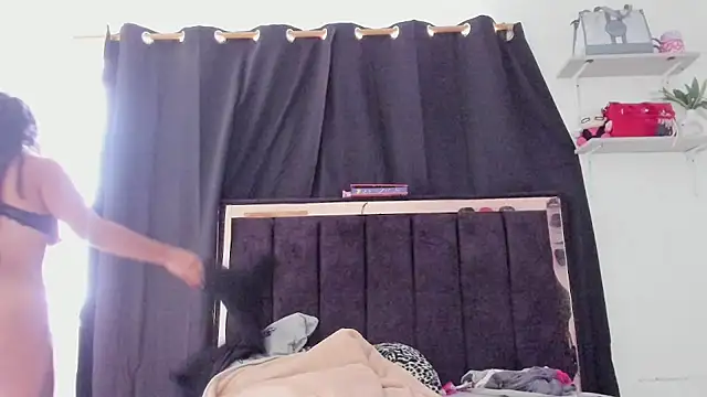 Moon Sammy online show from 07/06/26, 03:03
