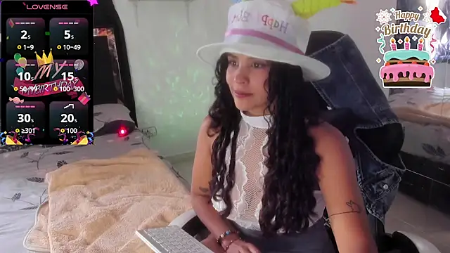 Moon Sammy online show from 11/08/25, 01:14