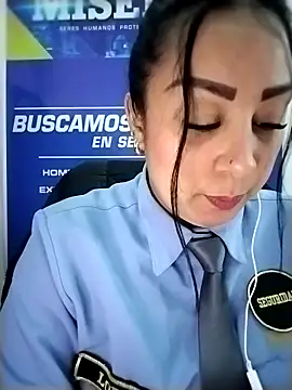 SAMANTHA-16  online show from 04/08/26, 12:50