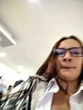 SAMANTHA-16  online show from 01/13/26, 12:09