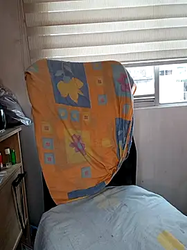 KimPielCanela online show from 11/09/25, 08:24