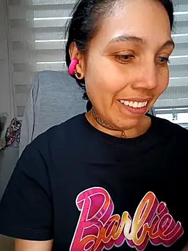 KimPielCanela online show from 10/14/25, 09:25