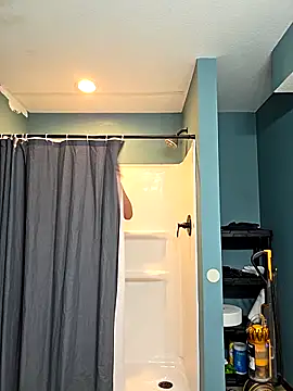 Snapshot of MrMechanic38 chatting on 02/03/26, 01:16 MrMechanic38 online show from 02/03/26, 01:16