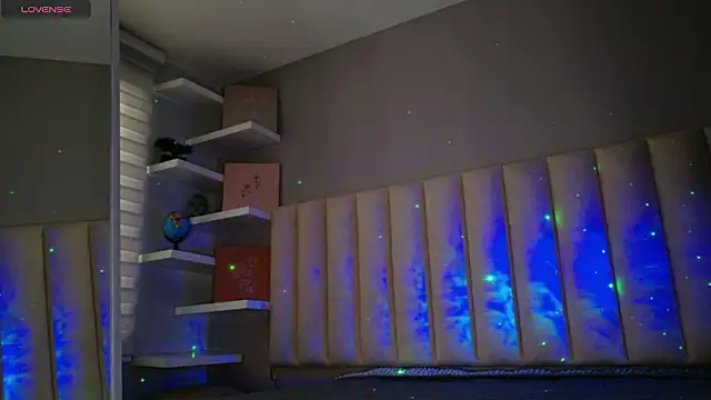 Megan mooree  online show from 01/17/26, 12:09