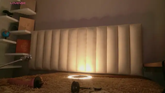 Megan mooree  online show from 05/02/26, 12:32