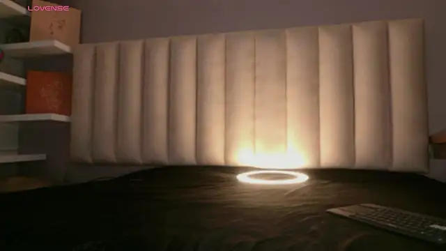 Megan mooree  online show from 04/29/26, 12:31