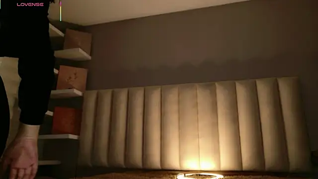 Megan mooree  online show from 02/14/26, 12:27